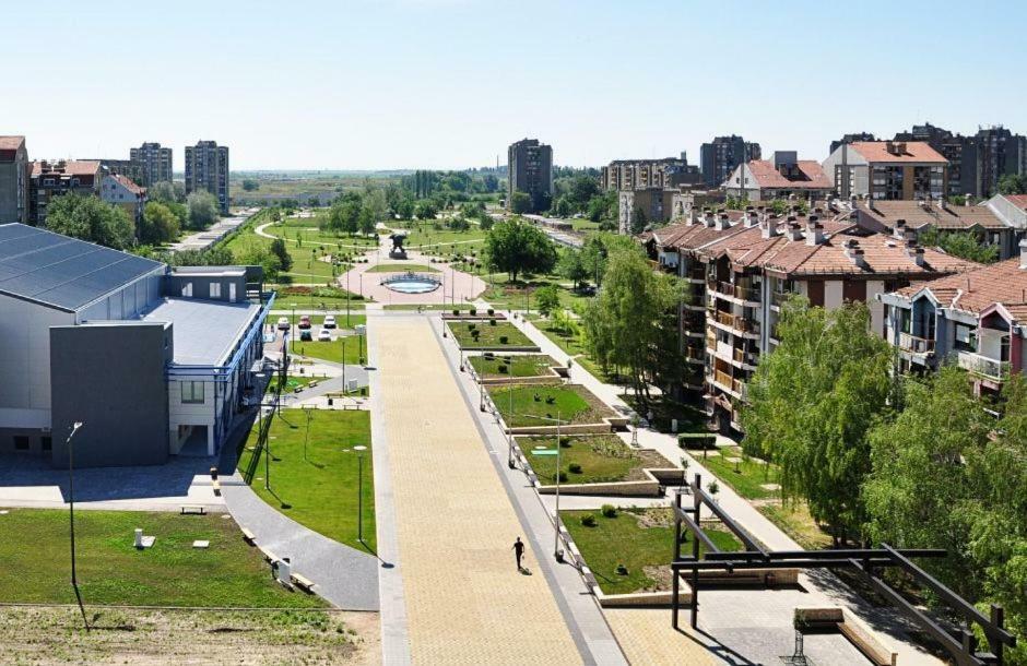 Manirosi 5 Apartment Subotica Exterior foto
